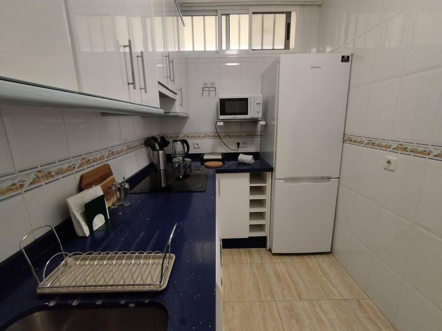 Love Rent4 Malaga Tamarindo ベナルマデナ エクステリア 写真