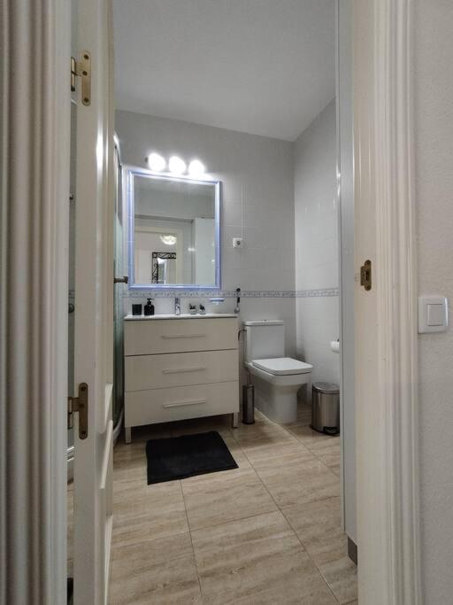 Love Rent4 Malaga Tamarindo ベナルマデナ エクステリア 写真